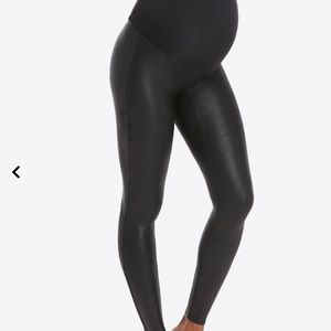 Like New - Spanx Mama Faux leather leggings - Medium